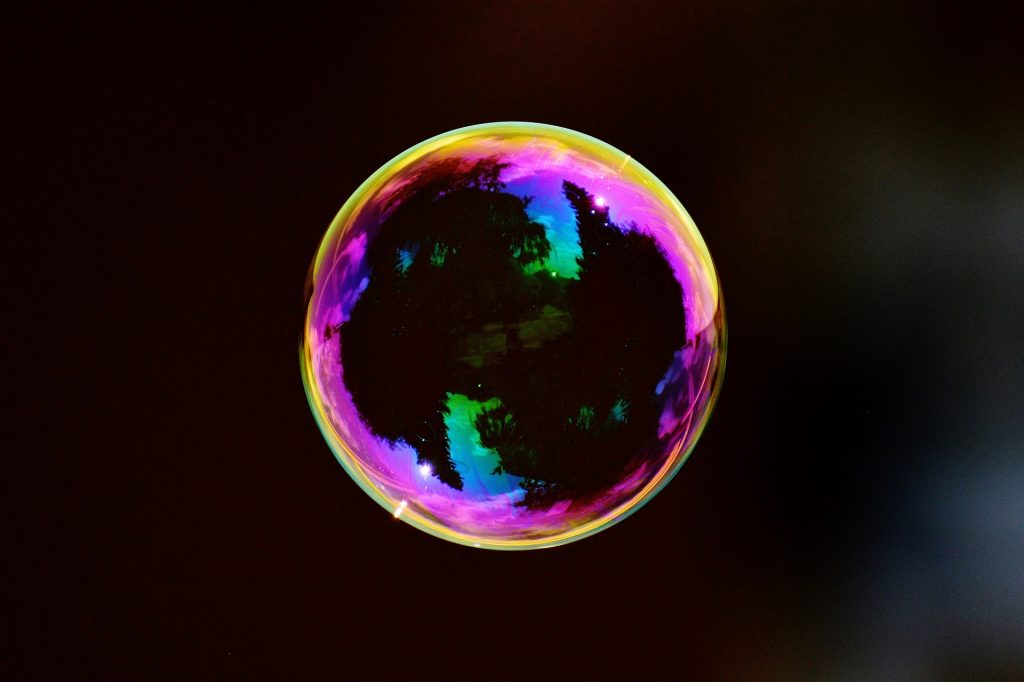 This Conundrum was answered by a bubble. The picture is of a large soap bubble!